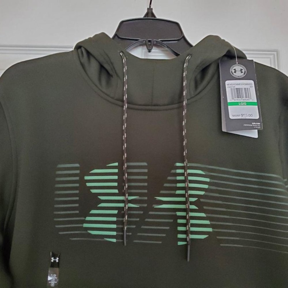 UNDER ARMOUR SWEATSHIRT WITH HOOD